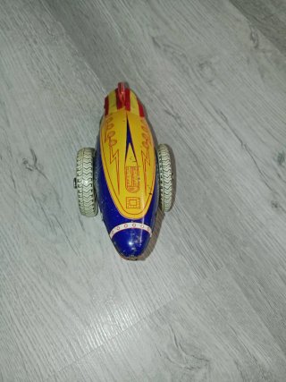 Coche espacial hojalata F.I.54 años 50