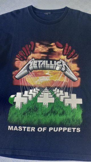 Camiseta Metallica Master of Puppets Negra