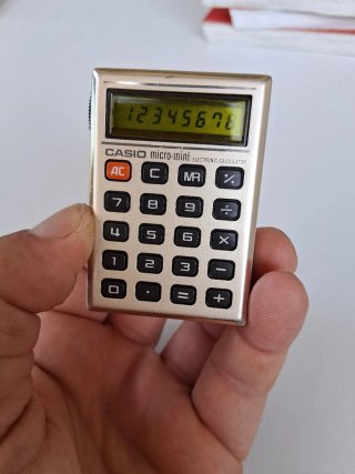Calculadora Casio Micro-Mini