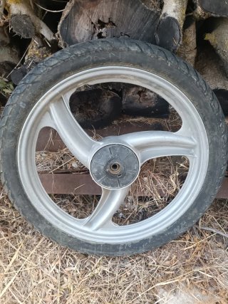 Llanta Derbi Variant delantera sin neumatico