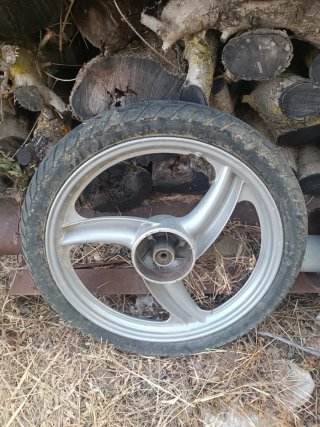 Llanta Derbi Variant delantera sin neumatico