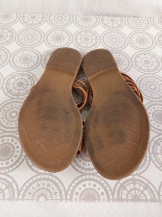 Sandali bassi estivi cuoio