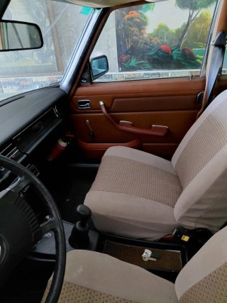 Mercedes-Benz 240D (w115) 1975