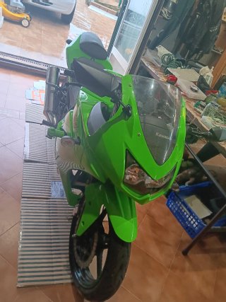 Kawasaki Ninja 250cc 4 tiempos.. ..mejor que nueva