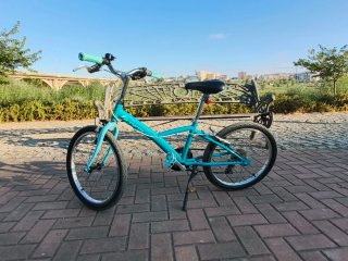 Bicicleta Btwin Original 120 en muy buen estado.