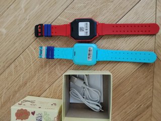 Orologi per bambini (Blu e Rosso)