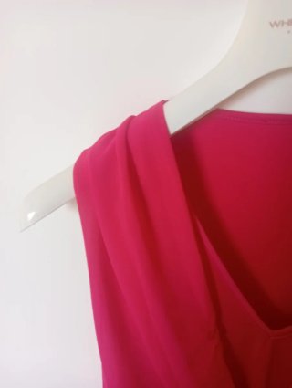 Blusa smanicata fucsia