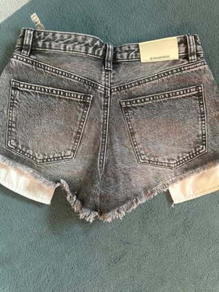 Shorts Stradivarius Gris Talla 34