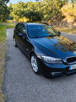 BMW 320d Touring pack M