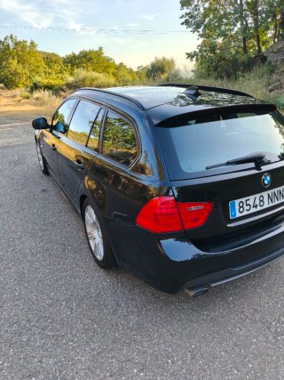 BMW 320d Touring pack M