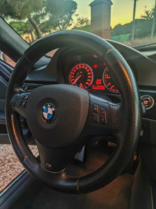 BMW 320d Touring pack M