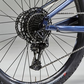 Bicicleta de montaña 29" aluminio doble suspensión