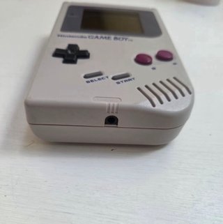 Nintendo Game Boy Beige Pokémon Rojo