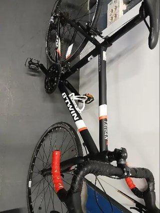 BTWIN BICICLETA CARRETERA TRIBAN 500 NEGRO/BLANCO/NARANJA