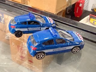 Pack 2 Carros Polícia Francesa Majorette Gendarmer