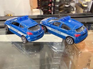 Pack 2 Carros Polícia Francesa Majorette Gendarmer