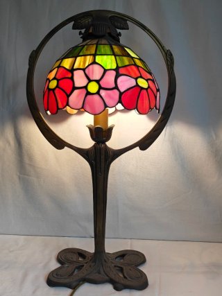 Lampada da tavolo Tiffany floreale