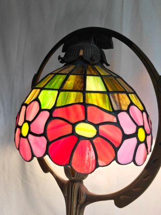 Lampada da tavolo Tiffany floreale