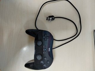 Nintendo Wii Classic Controller Pro