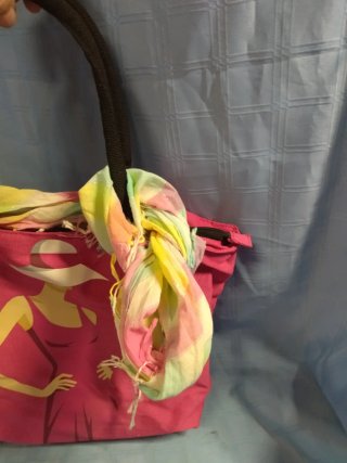 Bolsa de playa H&M con estampado de mujer