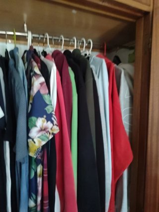 Mucha Ropa Talla S (10-14 años)