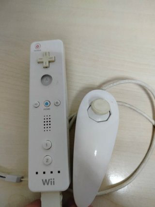 Nintendo Wii Remote + Nunchuk