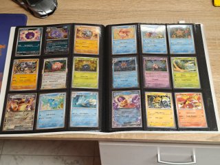 Completo Álbum Pokémon Scarlet & Violet 151