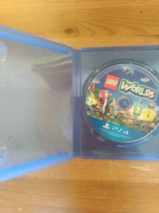 Lego Worlds PS4
