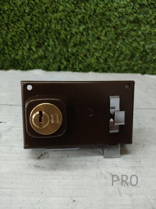 Cerradura de Sobreponer de Derecha con Palanca de Cierre Marrón - AMIG