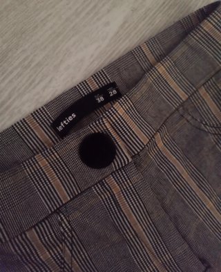 Pantalón pitillo Lefties cuadros gris