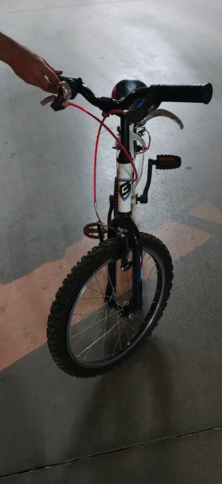 Bicicleta BMX Berg Blast 18