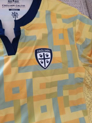 Camiseta Cagliari Calcio Talla M