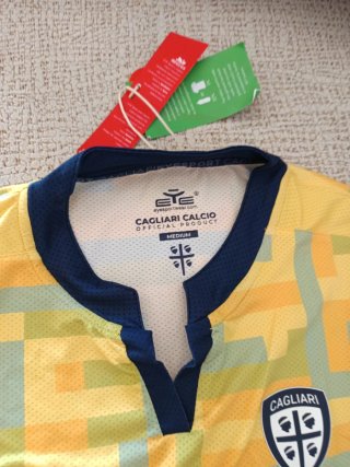 Camiseta Cagliari Calcio Talla M