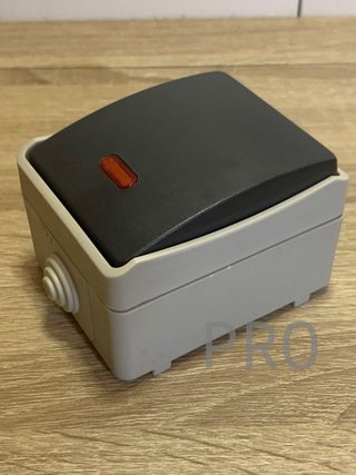 Pulsador con Indicador Luminoso LED