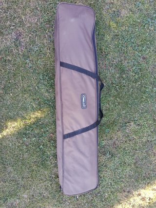 Equipo Carpfishing 3Cañas,3Carretes, alarmas, saco