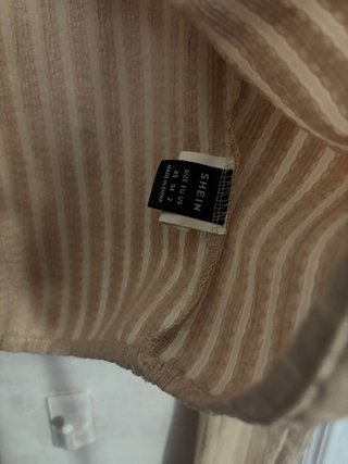 Top manga larga beige con pelo