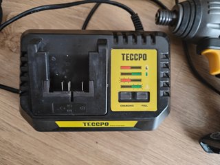 Taladro y Llave Impacto Teccpo 18V