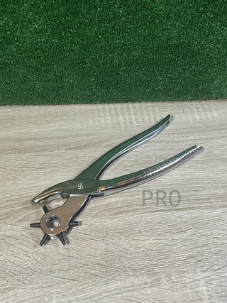 Juego de perforadora de cuero Amazon Basics