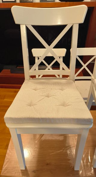 Cuatro sillas IKEA Rosentorp Blancas