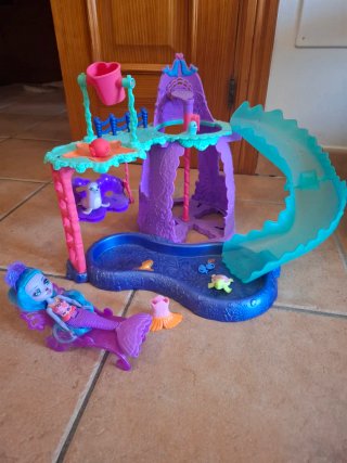 Parco Acquatico Enchantimals con figure