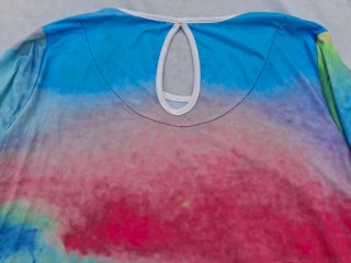 Blusa T 2XL. Con etiquetas. Medidas en descripción