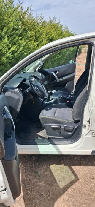 Qashqai  tekna 2010