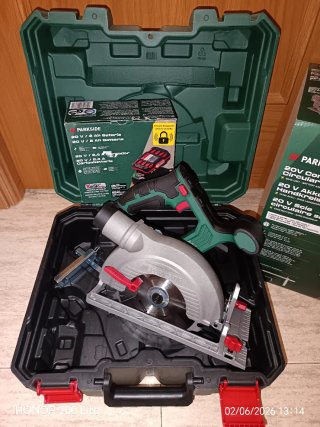 Sierra Circular 20V Parkside SIN BATERÍA NI CARGAD