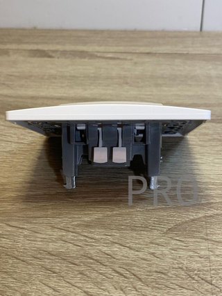Conmutador BL Monobloc Legrand