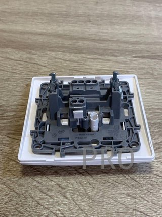 Conmutador BL Monobloc Legrand
