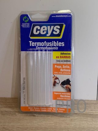 Pegamento termofusible 11 mini barras Ceys