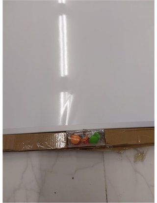 Amazon Basics Pizarra blanca magnética con bandeja para rotuladores y marco de aluminio - 150 cm x 100 cm