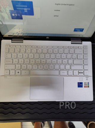 Ordenador portátil convertible HP