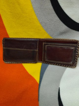 Cartera de cuero hombre cosida a mano
