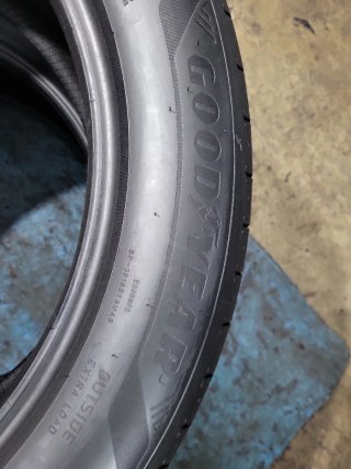 2 Neumáticos  245/50 R19 Goodyear